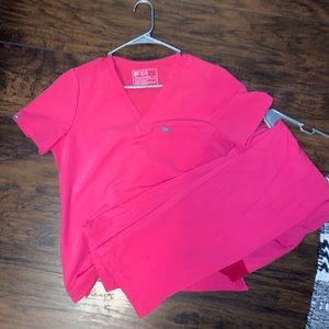 Figs Shocking Pink Scrub Set